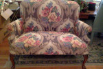 LOVESEAT SOFA..LIKE NEW,QUALITY