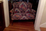 LOVESEAT SOFA..LIKE NEW,QUALITY