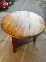 Round end or side table