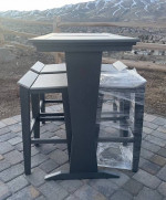 Outdoor Pub Table with 4 Bar Stools