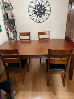 78" Heavy Oak Dining Room Table & Chairs