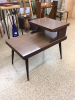 Nice MCM Mid-century 2 Tier Side Table