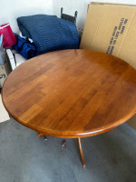 Round Table
