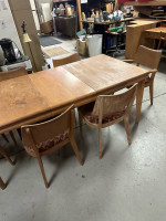 PRICE DROP! Mid Century Heywood Wakefield table & 6 chairs