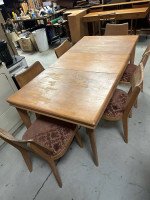 PRICE DROP! Mid Century Heywood Wakefield table & 6 chairs