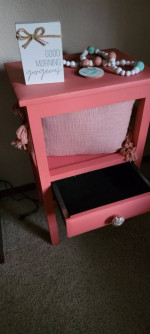 Aloe Bloosom Ocean Side Table