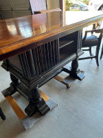 Dining kitchen table