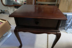 Turntable table