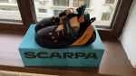 Climbing shoes Scarpa Instinct VS 43EU (9UK).