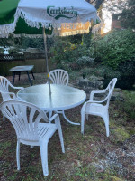 Patio Table Set: 4 chairs, umbrella, and table