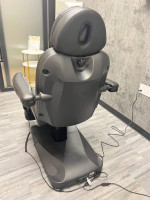 Hydraulic esthetician/ tattoo table