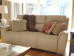 NEW REDUCTION * LIKE NEW!FLEXSTEEL-RECLINING LEATHER SOFA