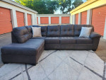 *FREE DELIVERY* ASHLEY FURNITURE CHARCOAL GRAY SECTIONAL SOFA* Hablo Español*
