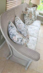 LLOYED FLANDERS SOFA 34"H x 83"W x 34.5"D.