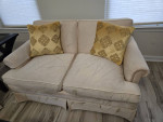 Sherrill Furniture 3 seater Sofa set with matching love seat
