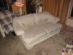 70" SOFA Allan White 2 Cushion