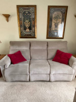 La-Z-Boy Recliner Sofa