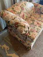 SOFA LOVESEAT SPRING FLORAL COLORS CAMEL BACK EXCELLENT CONDITION