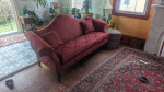 Beautiful antique Ethan Allen sofa