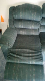 Reclining Couch Sofa Davenport (local delivery $30)
