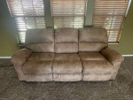 Electric Reclining Sofa