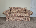 LOVE SEAT Couch Sofa -Excellent Condition