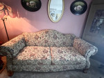 Sofa-Vintage Style