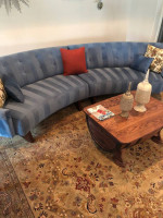 SOFA curved STICKLEY