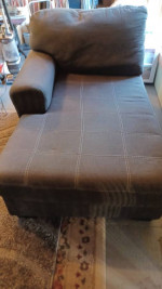 SECTIONAL SOFA