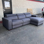 High Quality 3 piece sectional Sofa w 2 Recliners!
