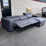 High Quality 3 piece sectional Sofa w 2 Recliners!