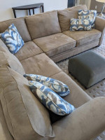 Sectional Sofa - 2 Pieces - EXCELLENT Condition! Moving-Must Sell