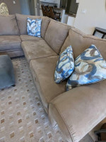 Sectional Sofa - 2 Pieces - EXCELLENT Condition! Moving-Must Sell