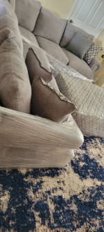 NEW Sectional Sofa ,Ottoman & Large area rug