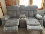 Reclining sofa