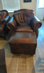 Leather sofa set