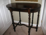 Antique Entry/Sofa/Parlor Table