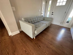 Sofa in excellent condition / 70% discount