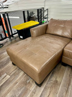 π FREE DELIVERY ! Gorgeous Brown Leather Sectional Sofa
