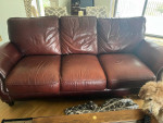 85” quality leather sofa and recliner