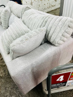 Pretty and comfortable sofa for sale