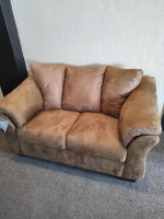 SOFA SETS FOR UNDER $800. FREE LOCAL DELIVERY