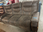 Recliner sofa