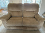 La-Z-Boy Reclining Sofa & Loveseat