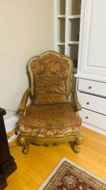 Solid wood - High-quality antique style sofa
