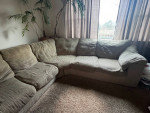 Sectional Sofa/Coffee table/End Tables