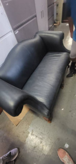 Leather navy 2 seater love seat couch sofa traditional lawyer look