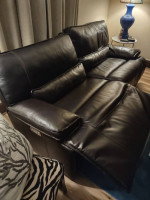 Motion leather sofa/chair