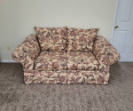 LOVE SEAT Couch Sofa -Excellent Condition