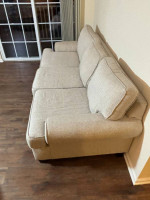 Coach - Sofa. Raymour & Flanigan.